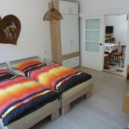 Schöne, gemütliche Wohnung Katzhutte Exterior foto